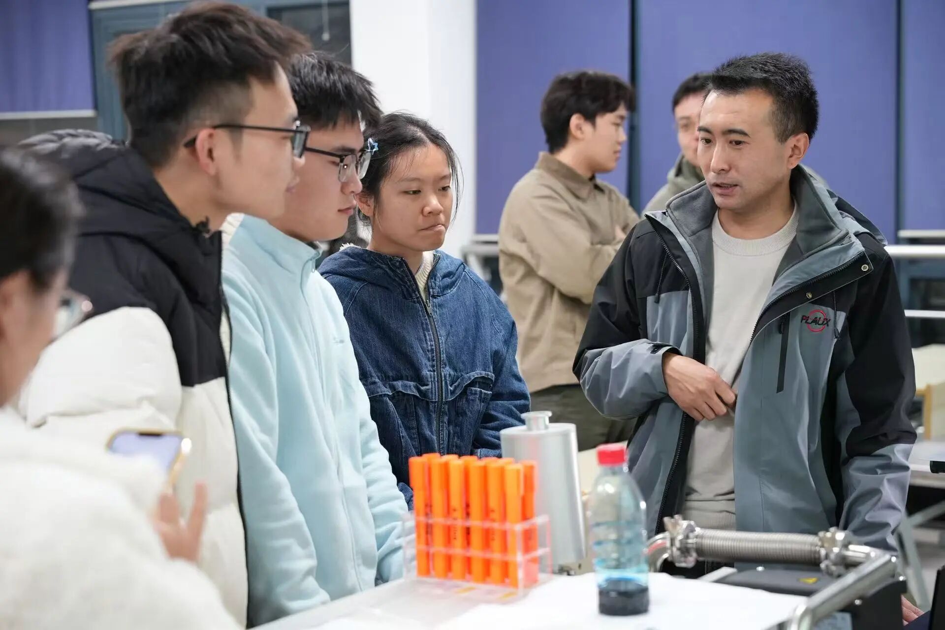 普樂斯走進東華大學物理學院，探討等離子技術應用與未來職業(yè)機遇